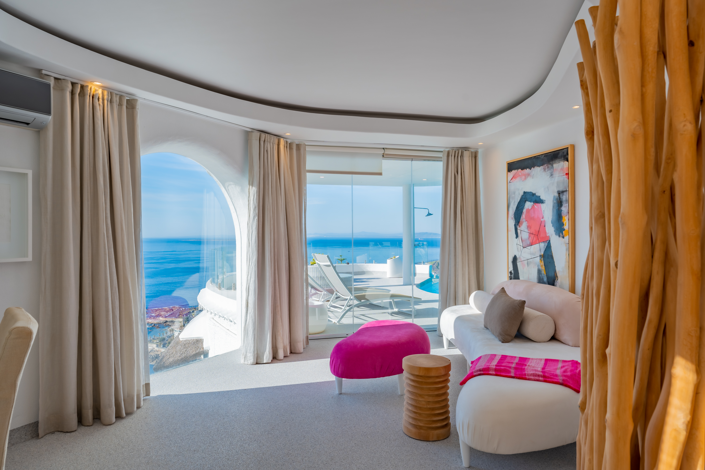 6 Bedroom Property for Sale in Bantry Bay Western Cape